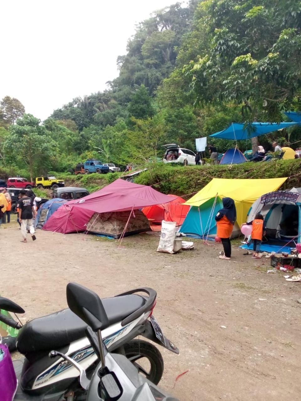 Tapian Ratu Camp Real Букиттинги Экстерьер фото